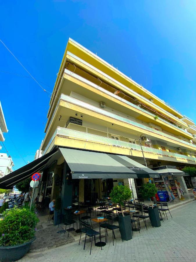 Happy Place! Big, Bright & Central - Ideal For Families And Groups Of Friends Patras Exterior photo